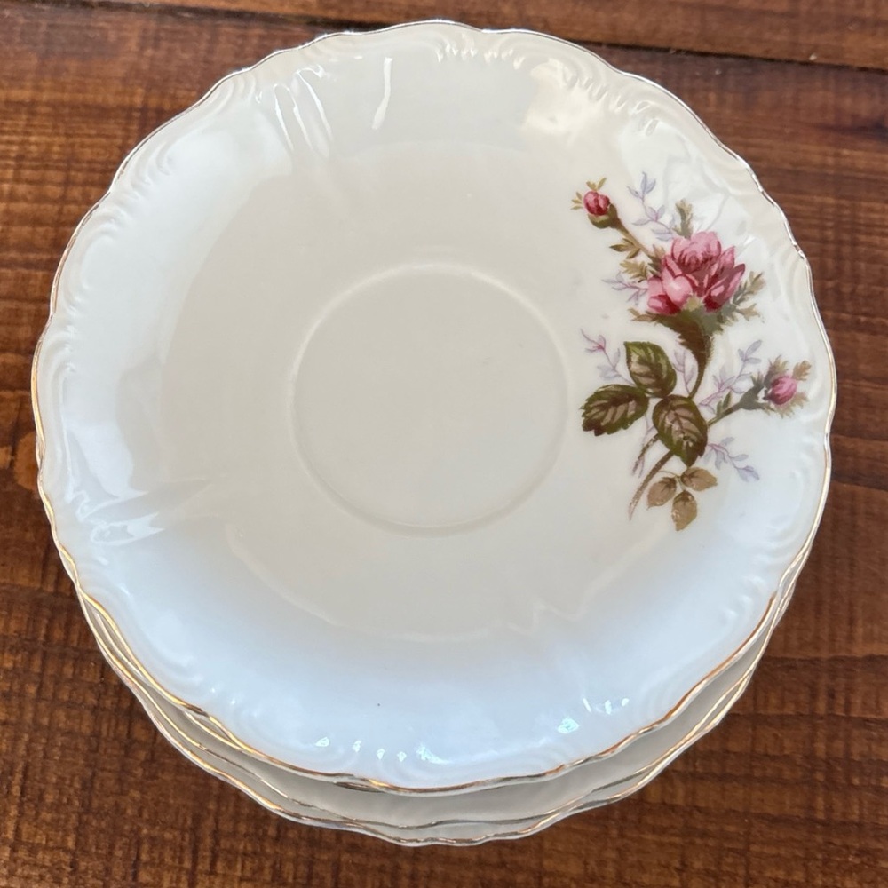 Set of 8 Moss Rose Saucers